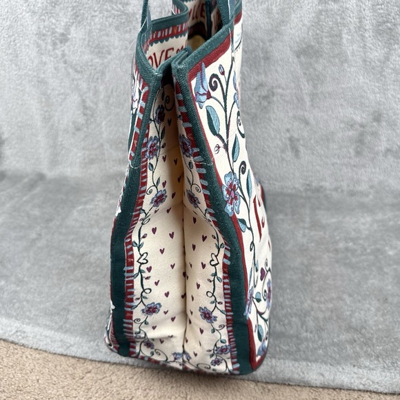 Brighton Canvas Bag 14"x15" Love Is All You Need Bella Tile Tote Floral NWT - Picture 5 of 11